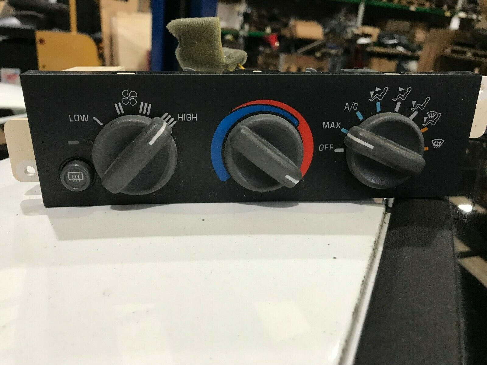 9702 FIREBIRD TRANS AM AC HEATER CONTROL UNIT 16216462