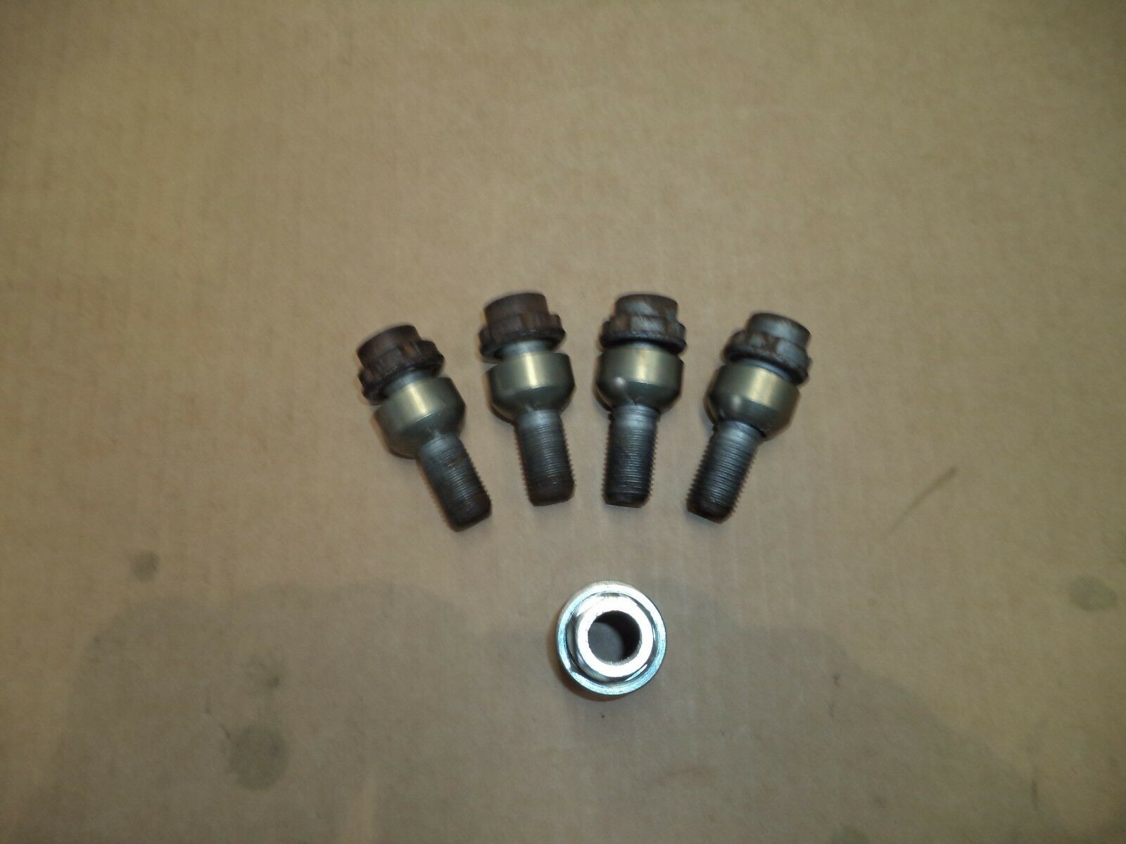 Porsche 996 locking wheel nuts Porsche Boxster locking nuts RG51 DBY