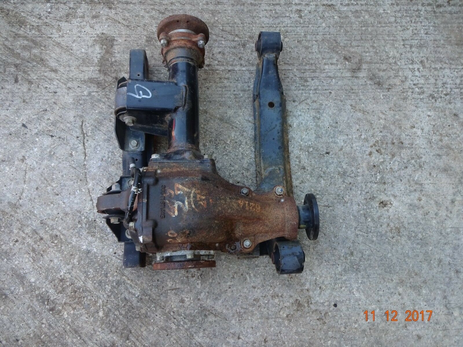 NISSAN NAVARA D22 FRONT DIFF NISSAN NAVARA D22 FRONT DIFFERENTIAL
