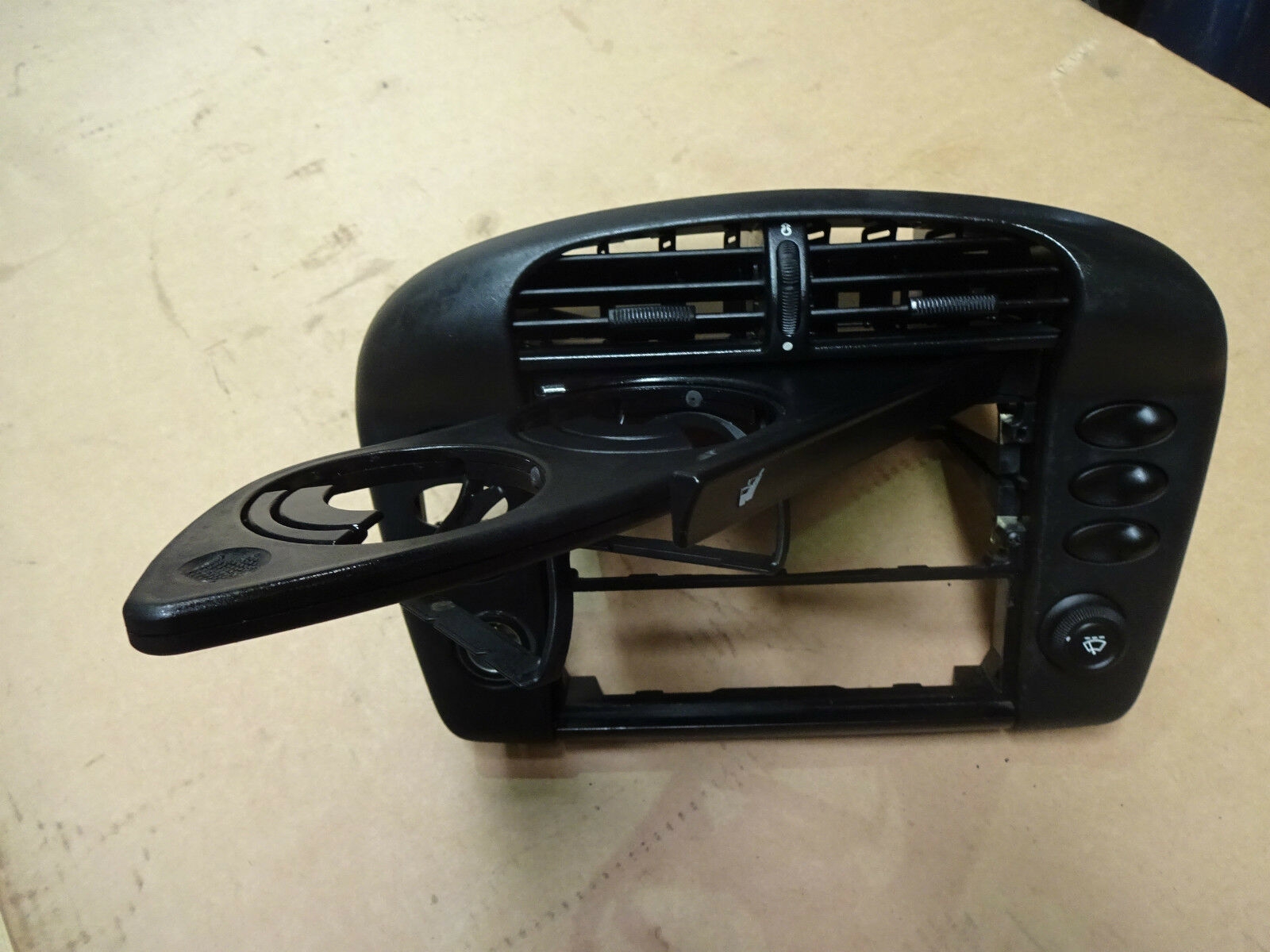 PORSCHE BOXSTER SWITCH CONSOLE PORSCHE BOXSTER FACELIFT CUP HOLDER LV52