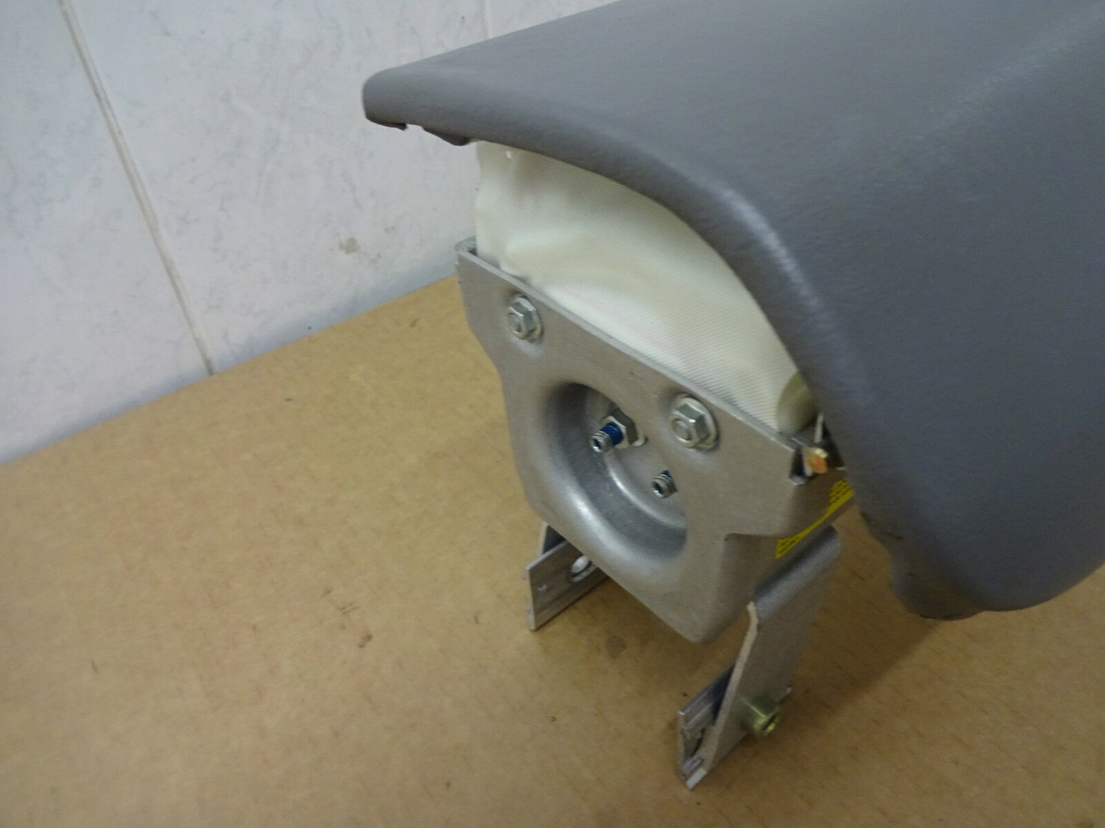 Porsche Boxster Airbag Porsche 996 Airbag 99680307105 Grey Leatherette