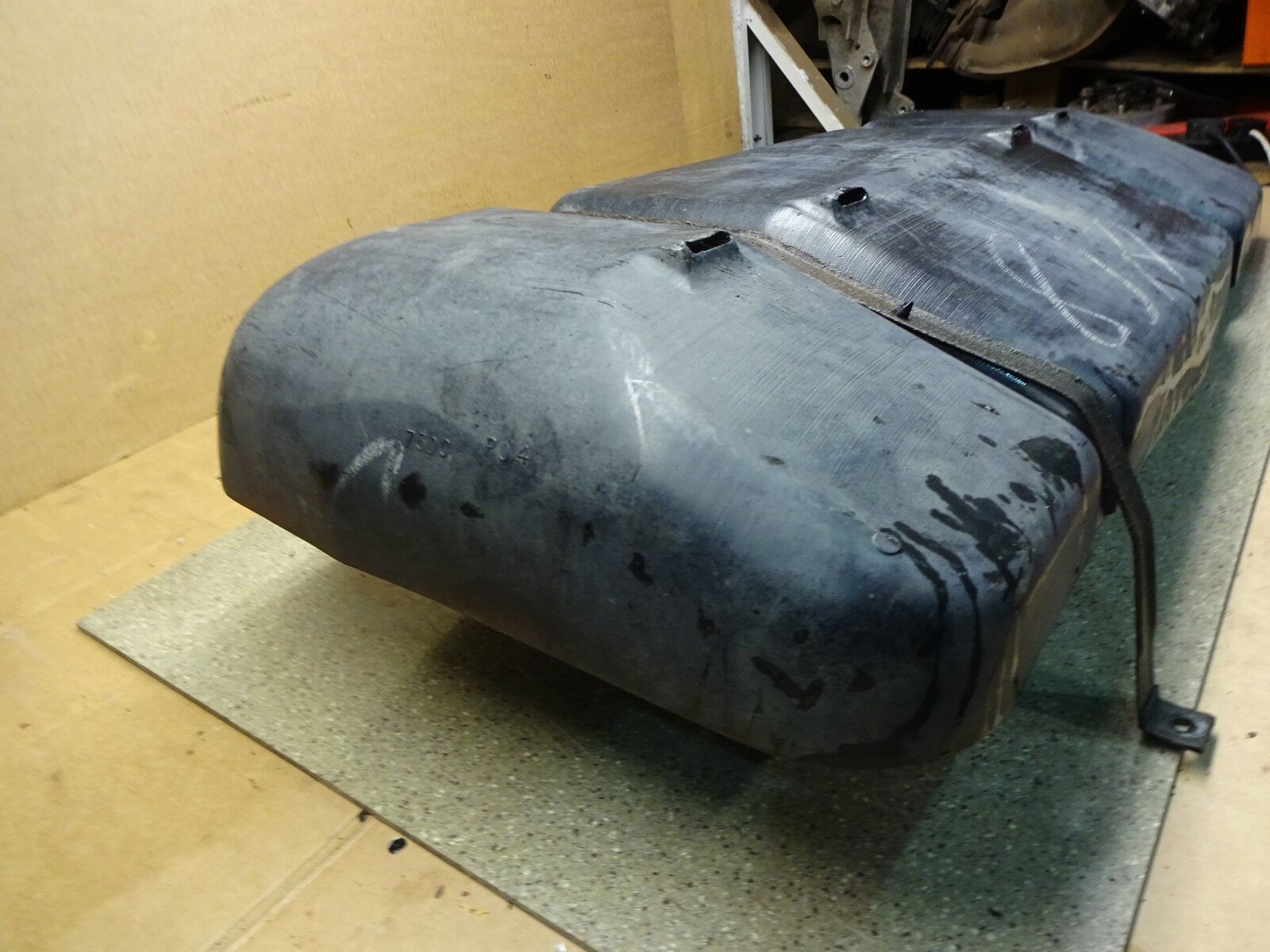 Ford Mustang Fuel Tank Guar 2003 Mustang Gas Tank Shield SN95 Tank Cover