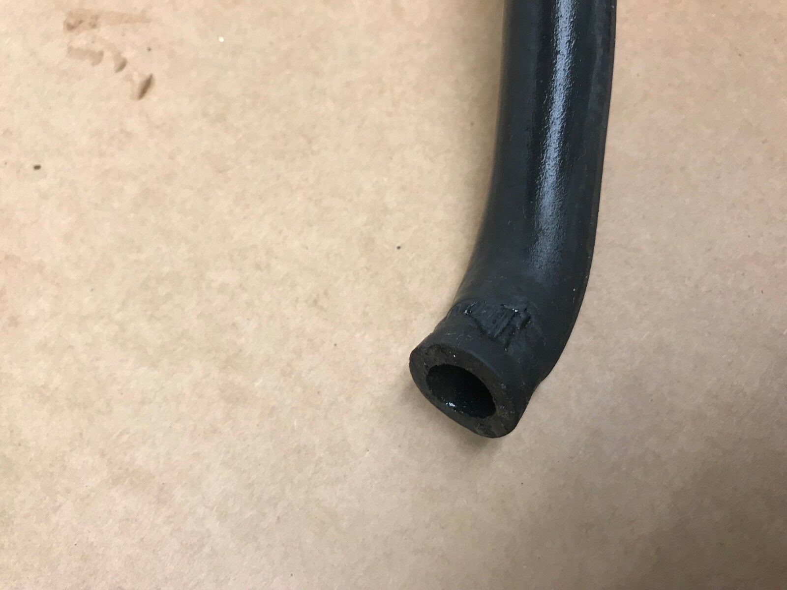 Porsche 911 Breather hose Porsche 911 993 C4 Oil Tank Breather Hose
