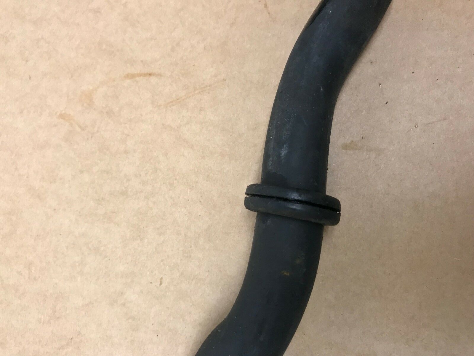 Porsche 911 Breather hose Porsche 911 993 C4 Oil Tank Breather Hose