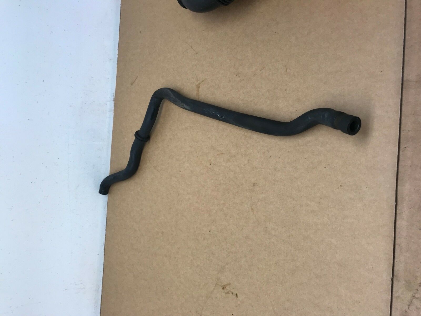 Porsche 911 Breather hose Porsche 911 993 C4 Oil Tank Breather Hose