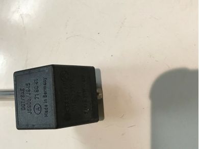 Audi VW AUDI PORSCHE INDICATOR FLASHER RELAY - 111 953 227 D EAS 18.01.19