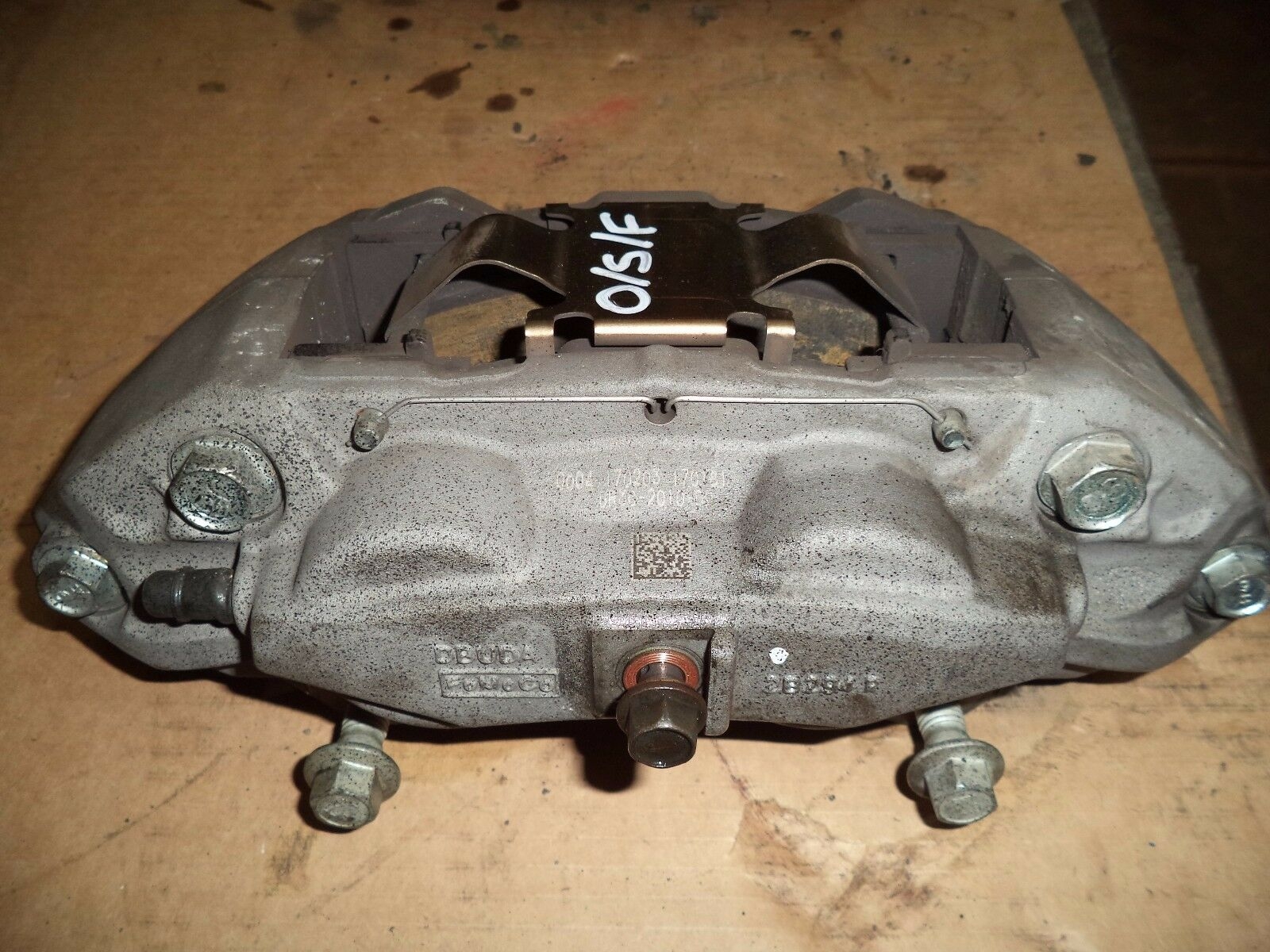 FORD MUSTANG 2.3 ECOBOOST FRONT CALIPERS S550 MW17DYG