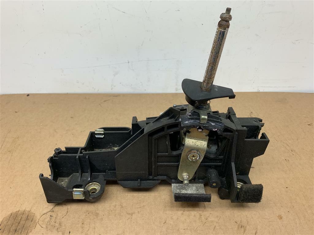PORSCHE BOXSTER (986) TIPTRONIC AUTOMATIC GEAR SELECTOR 99642601107