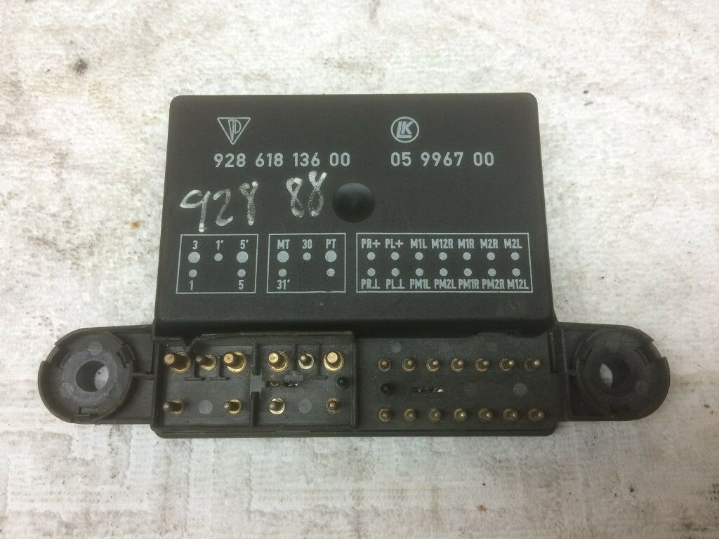 PORSCHE 928 S4 DOOR MIRROR CONTROL UNIT 92861813600 LK 05 9967 00 sjs