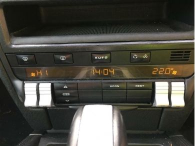 Fuse Box Location And Diagrams Volkswagen Touareg 2002