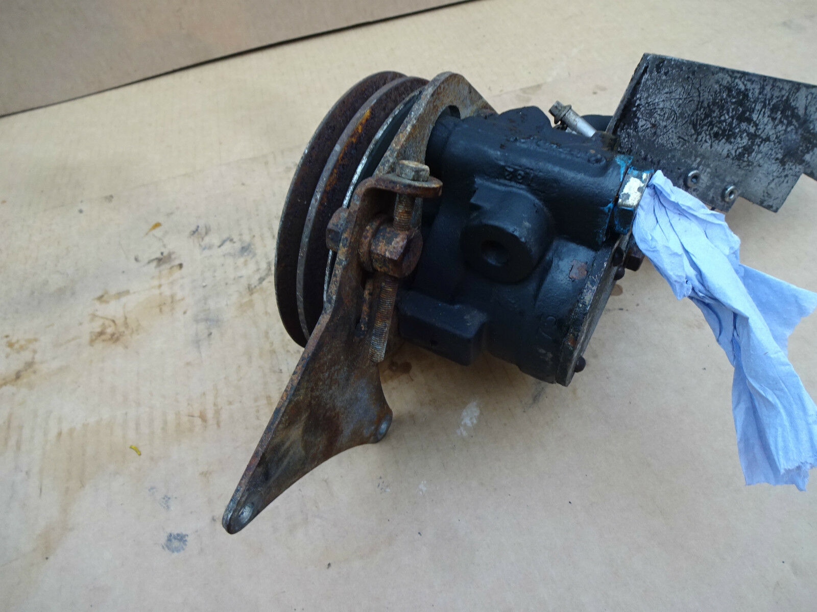 Tổng hợp 76+ về rolls royce silver spirit steering pump mới nhất