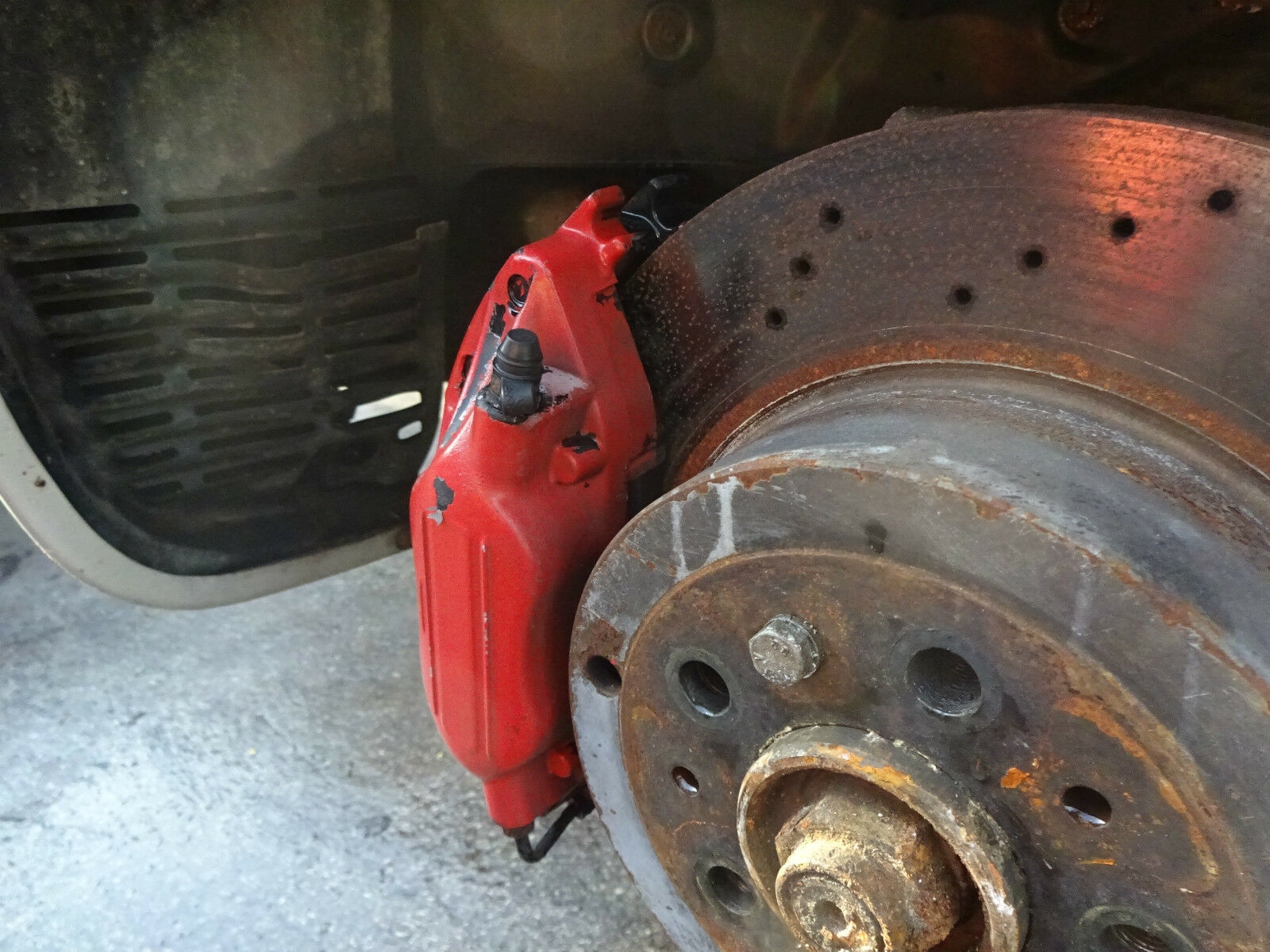 Maserati 3200 GT Rear Brake Calipers Maserati Calipers 3200 GT Rear Brakes