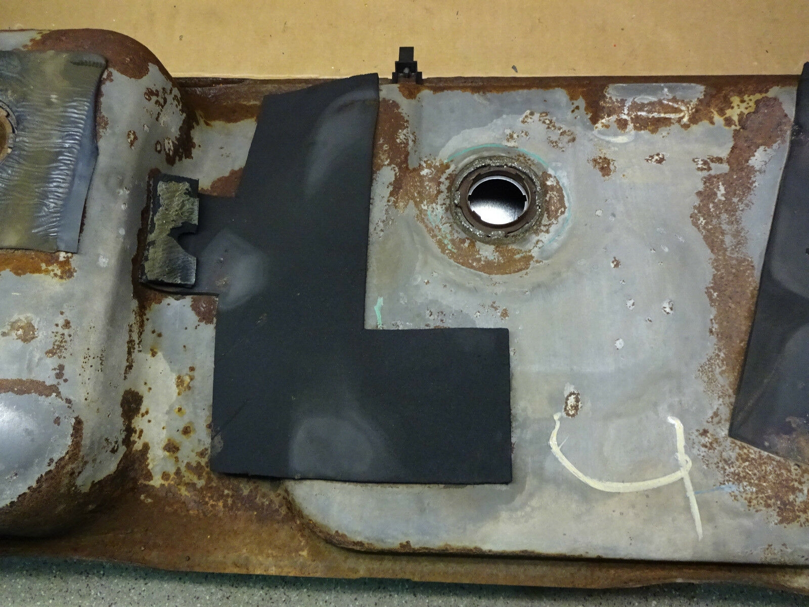 Ford Mustang 5.0 GT Fuel Tank SN95 Fuel Tank 1994 Mustang Gas Tank