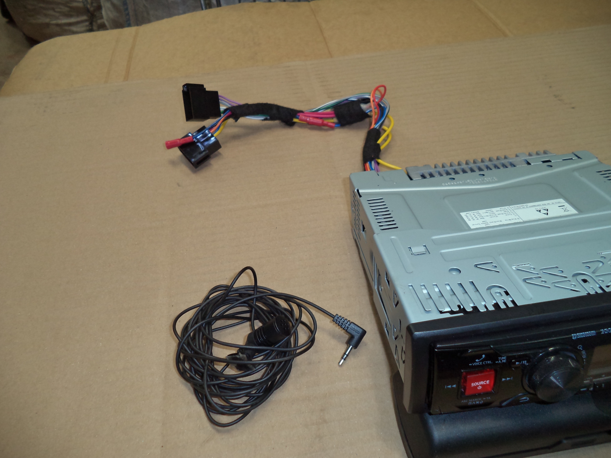 ALPINE HEAD UNIT ALPINE UTE72BT ALPINE CAR RADIO V323SWT UTE72BT