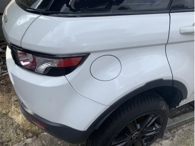 Land Rover Range Rover Evoque Fuel Fill Flap White 2012 Year