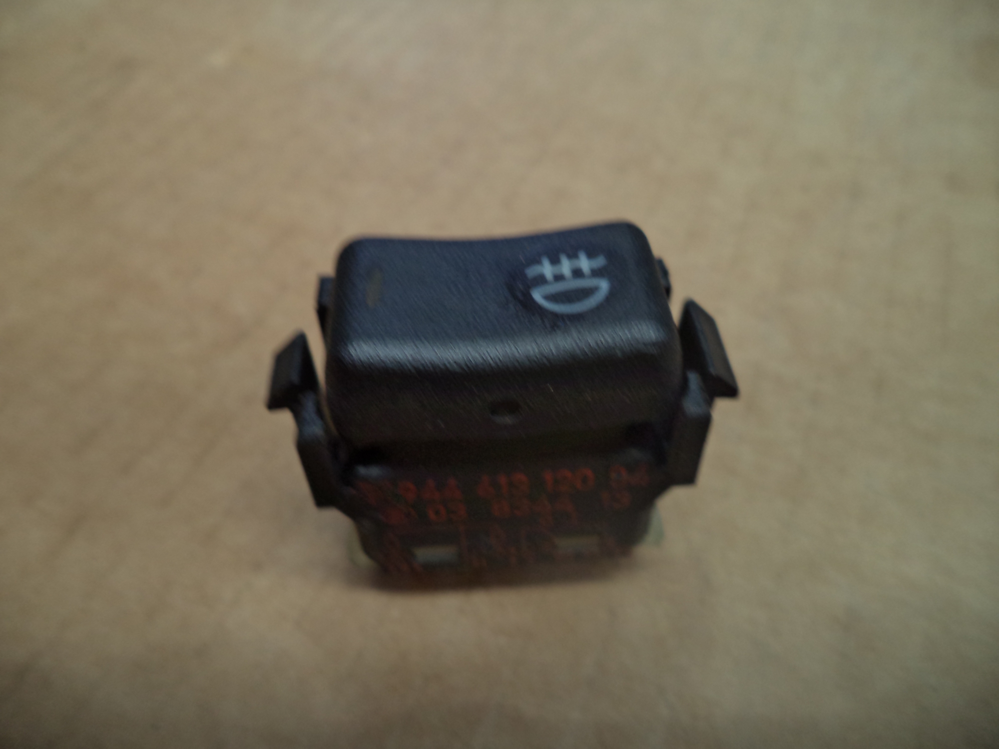PORSCHE 944 REAR FOG LAMP SWITCH 94461312004 F285EMW 94461312004