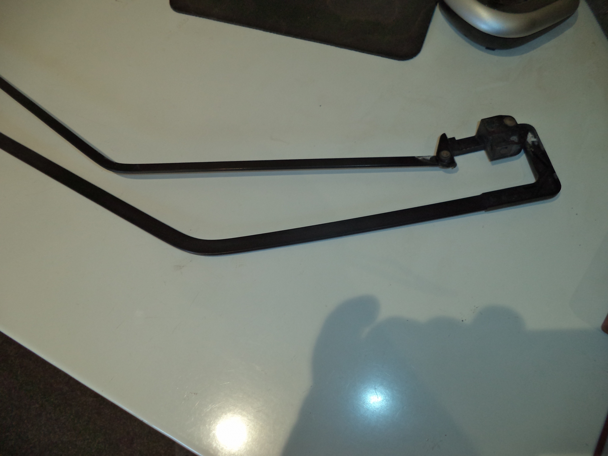 PORSCHE 928 S4 REAR WIPER ARM 92862861005