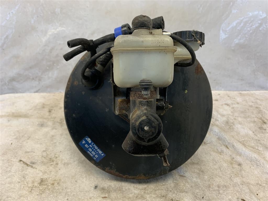 Porsche 928 S4 Brake Servo & Master Cylinder 92735502503 (1988 Year