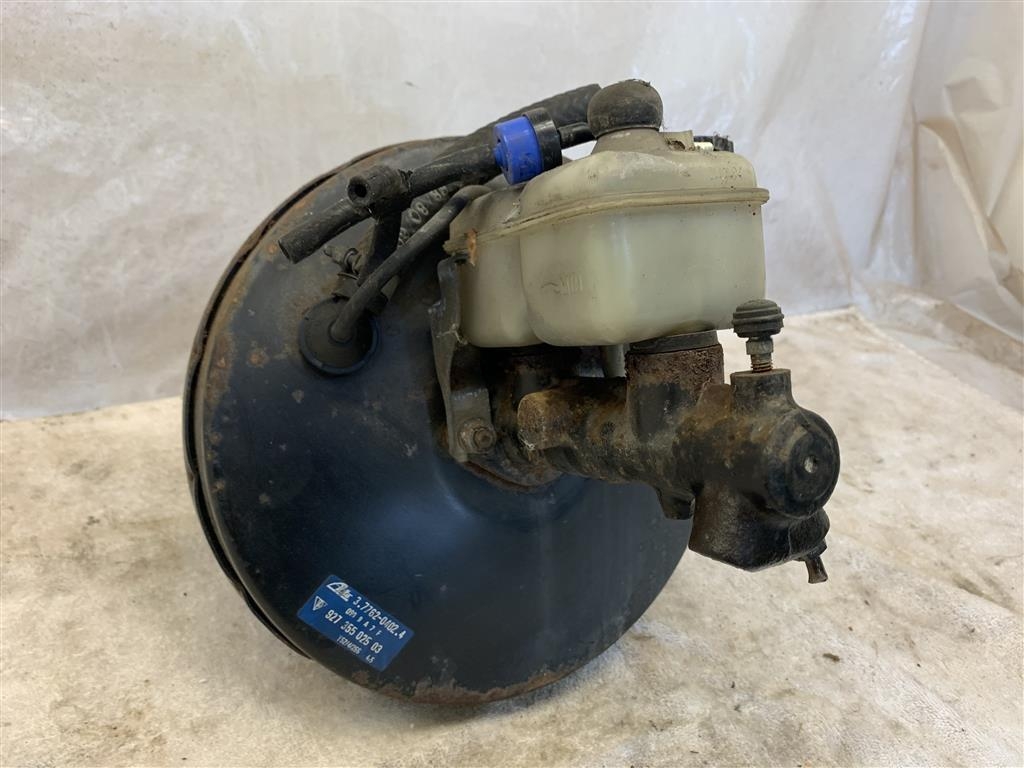 Porsche 928 S4 Brake Servo & Master Cylinder 92735502503 (1988 Year