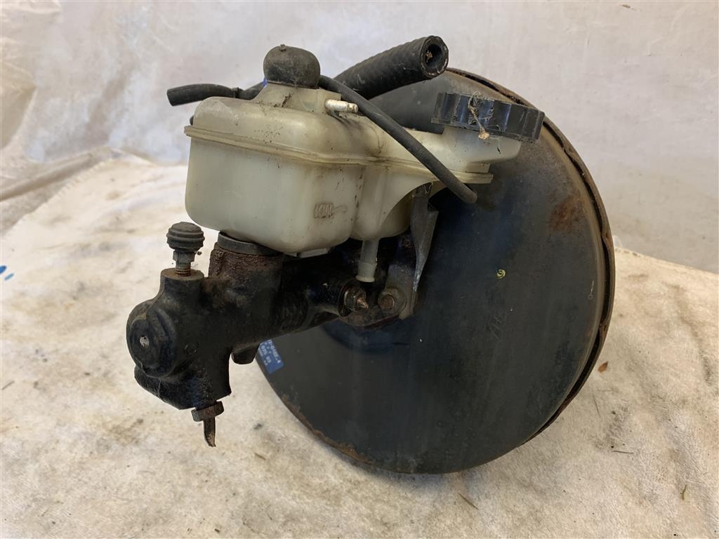 Porsche 928 S4 Brake Servo & Master Cylinder 92735502503 (1988 Year