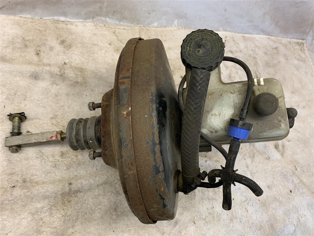 Porsche 928 S4 Brake Servo & Master Cylinder 92735502503 (1988 Year