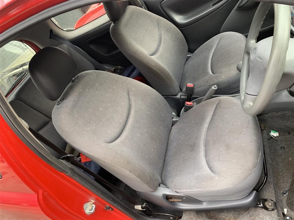 Toyota Yaris Driver Side Seat 2000 Year MK1 Two Door Grey Cloth Seat