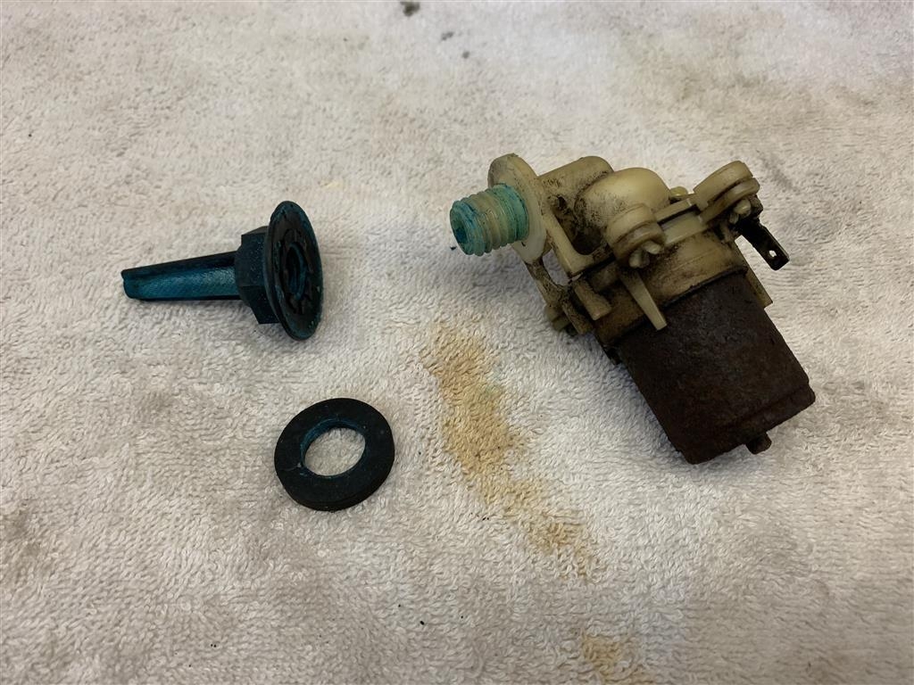 Corvette C3 Washer Pump Corvette Stingray Washer Pump Original GM 1980