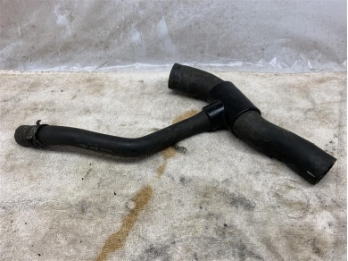 Porsche 911 996 Boxster 986 S Centre Cooling Radiator OS Right Pipe 99610666652