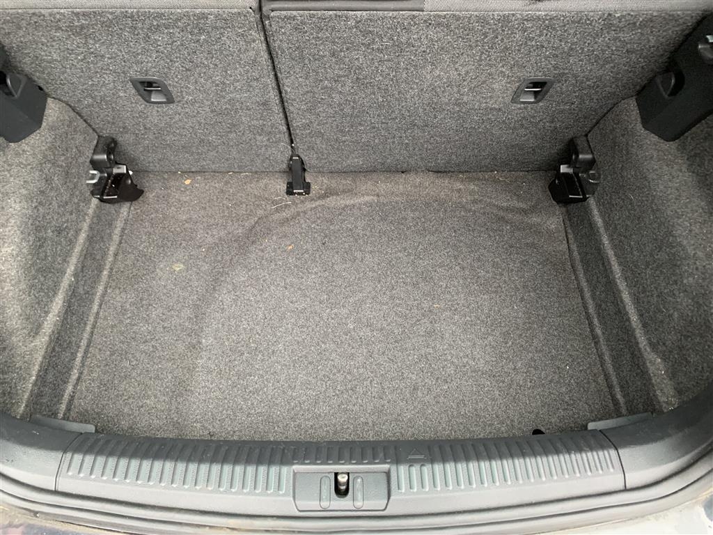 VW Polo Mk5 Boot Mat Boot Cover for Spare Wheel 2012 Year Mk5 Polo in