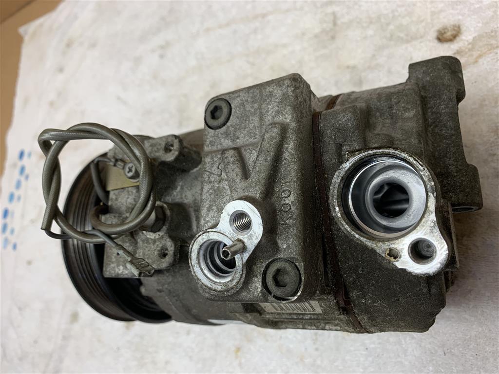 Porsche 996 A/C Pump Porsche 996 Air Conditioning Compressor Pump