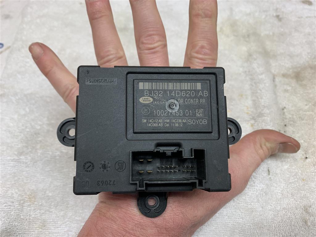 Range Rover Evoque Rear Window Control ECU Relay BJ32 14D620 AB
