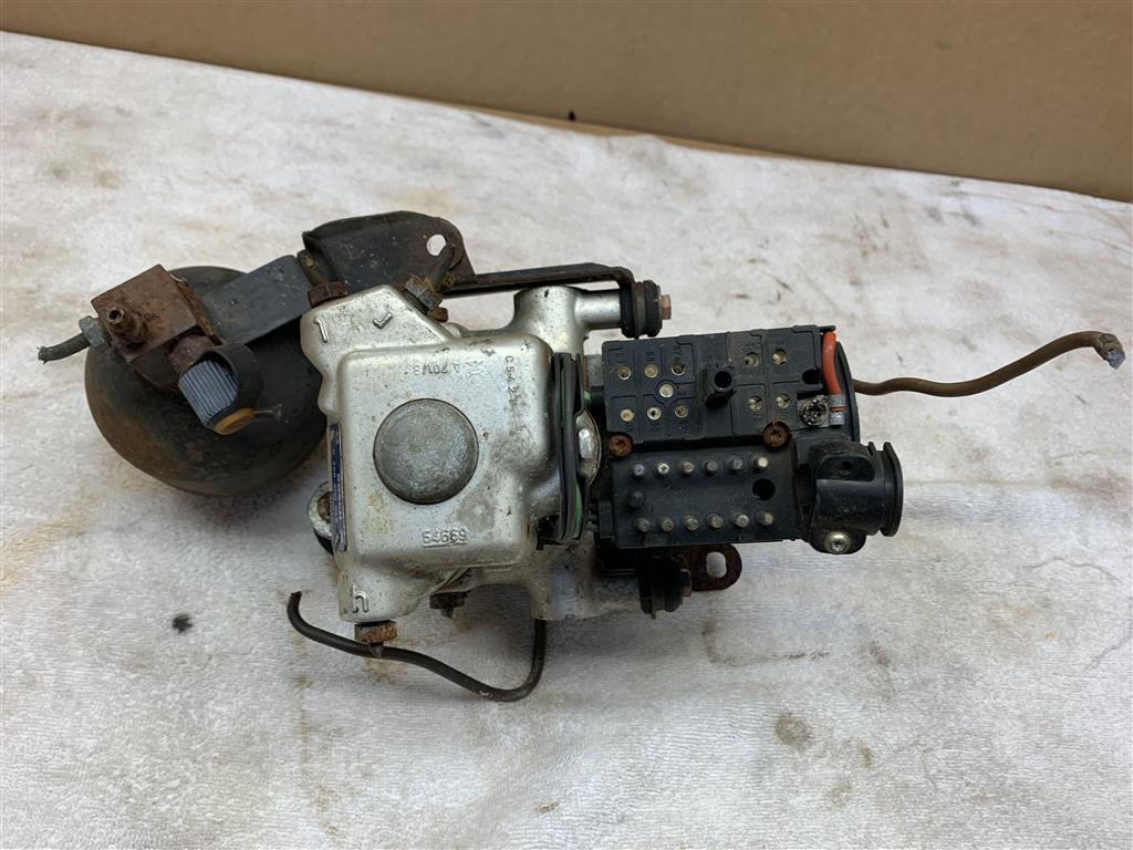 Porsche 964 ABS Pump Spare Parts Porsche 928 ABS Pump Spare Parts