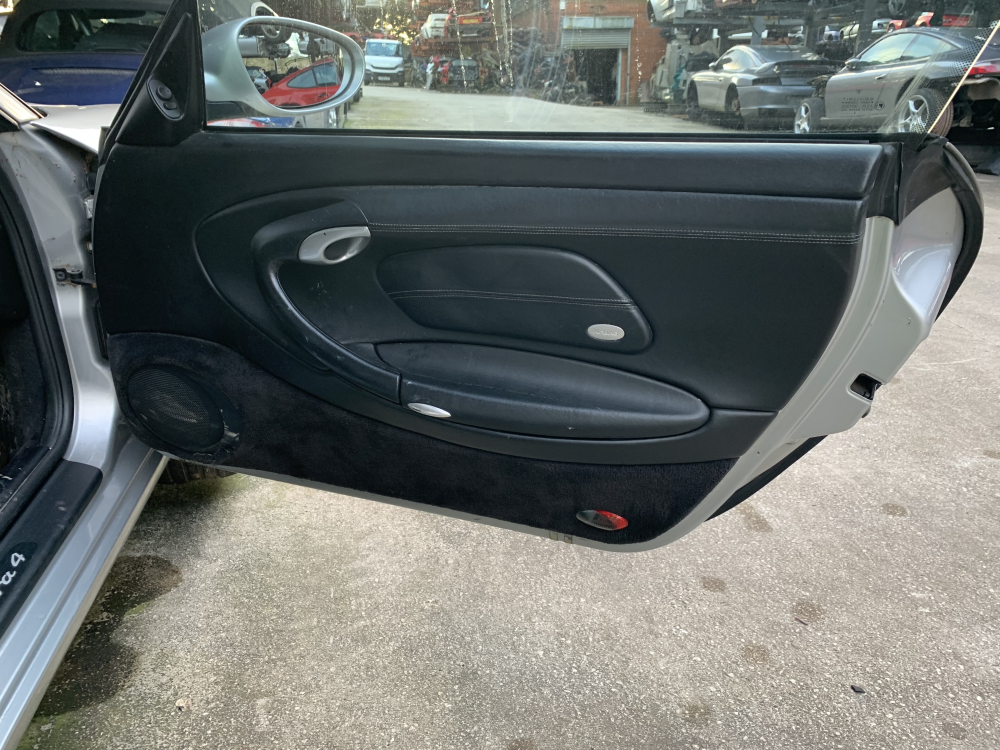 PORSCHE 996 DOOR CARDS V757 PTW DOOR CARDS
