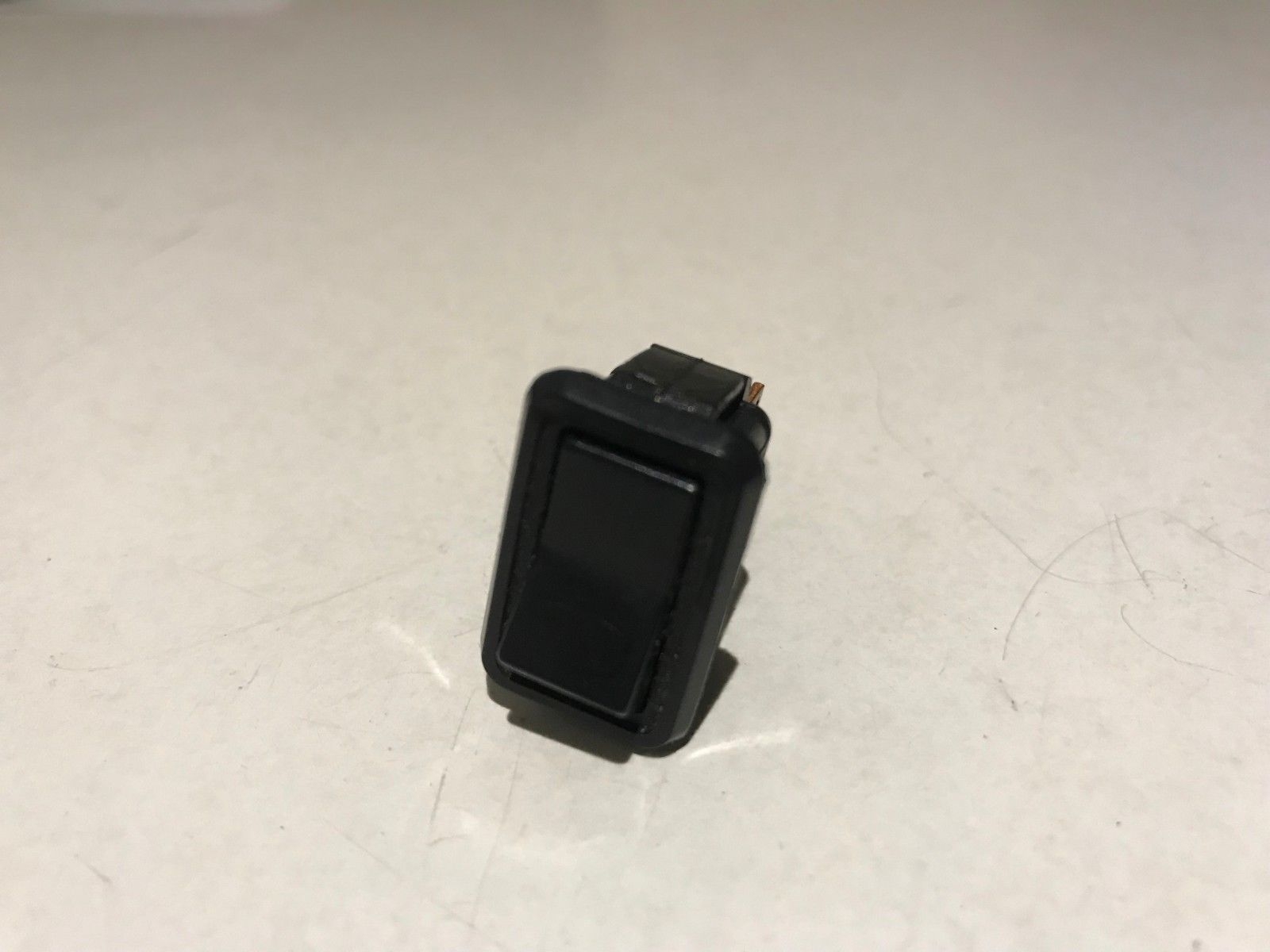 USED ORIGINAL GENUINE PORSCHE 924 924S 944 REAR HATCH WIPER SWITCH daz