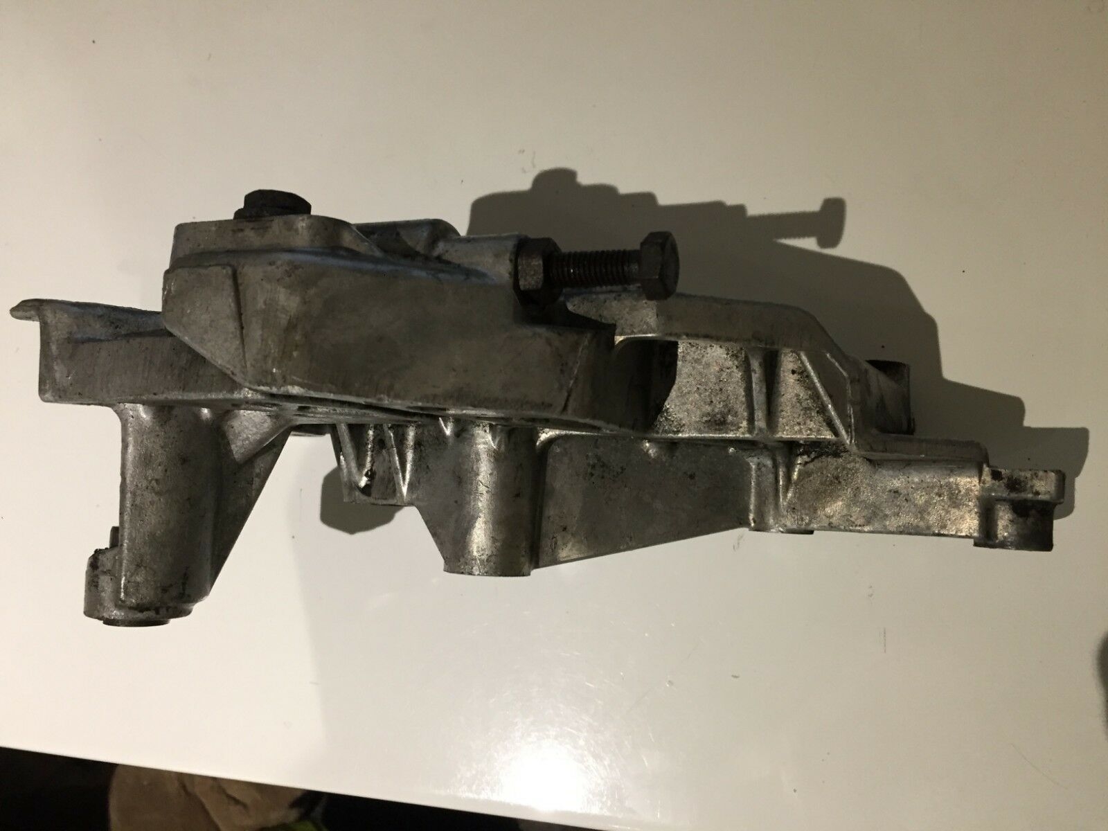 Porsche 928 Power Steering Pump Bracket Porsche 928 Power steering
