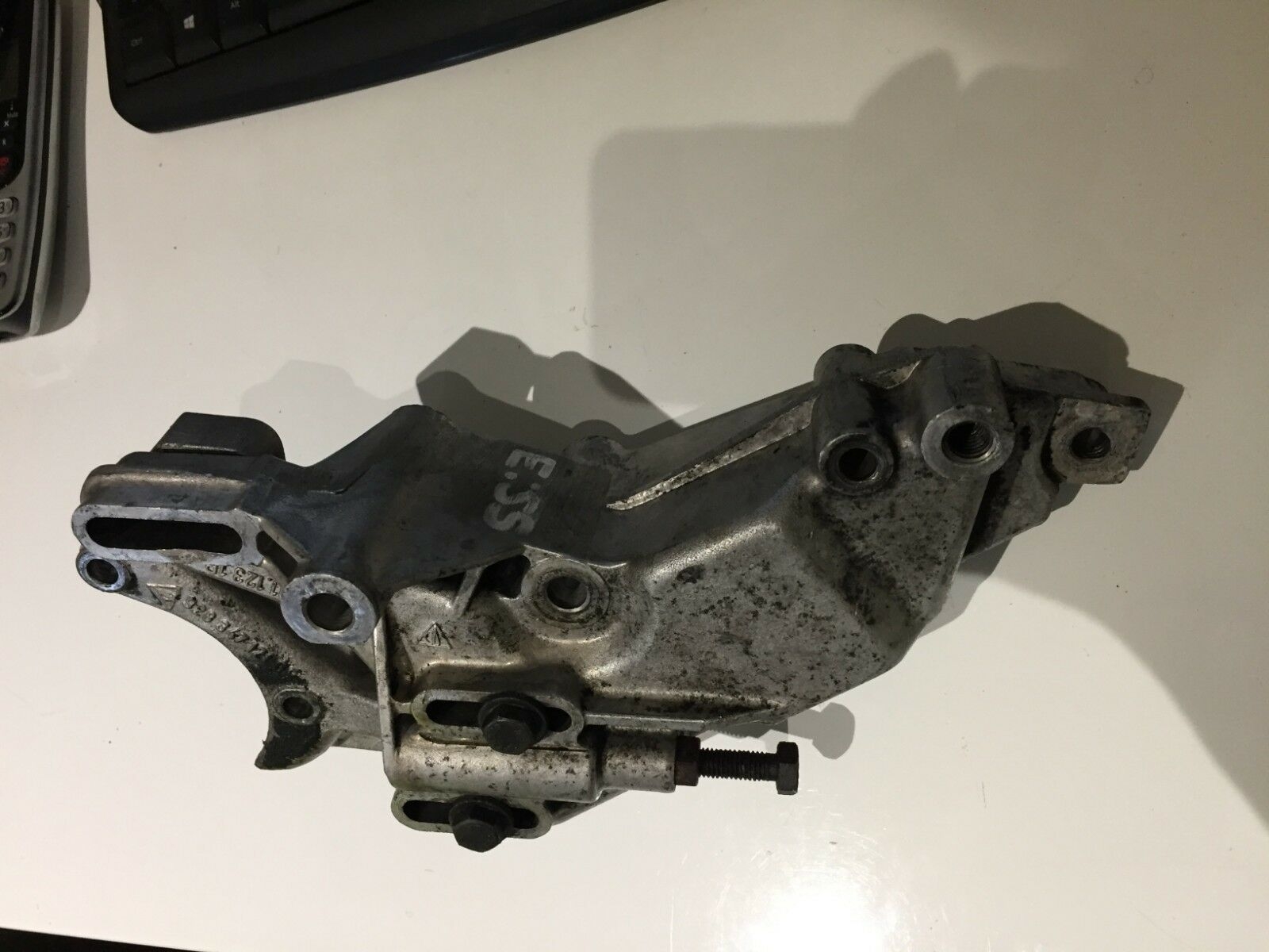 Porsche 928 Power Steering Pump Bracket Porsche 928 Power steering