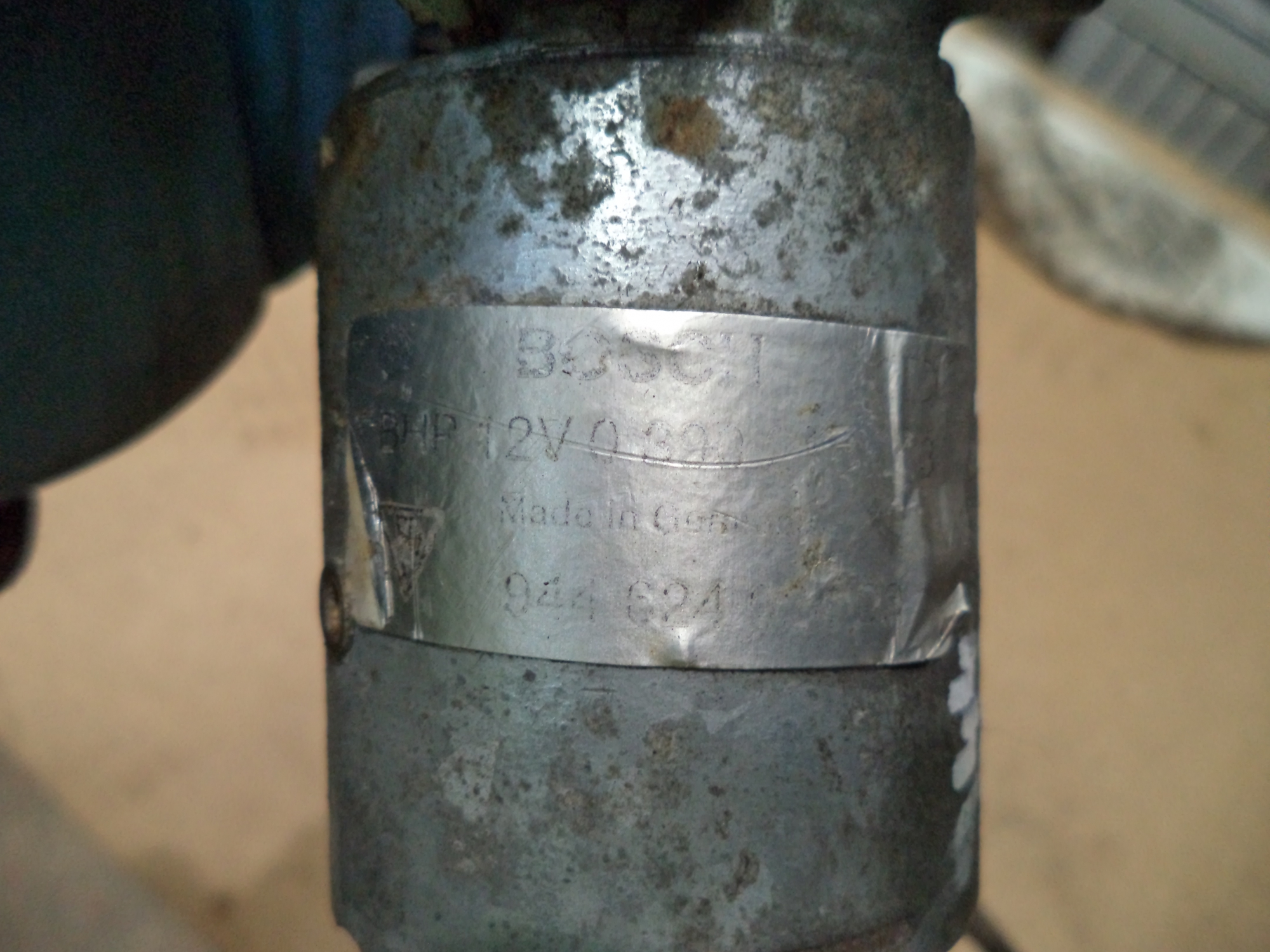 PORSCHE 944 HATCH LOCKING MOTOR 944 S2 HATCH LOCKING MOTOR ref kta508