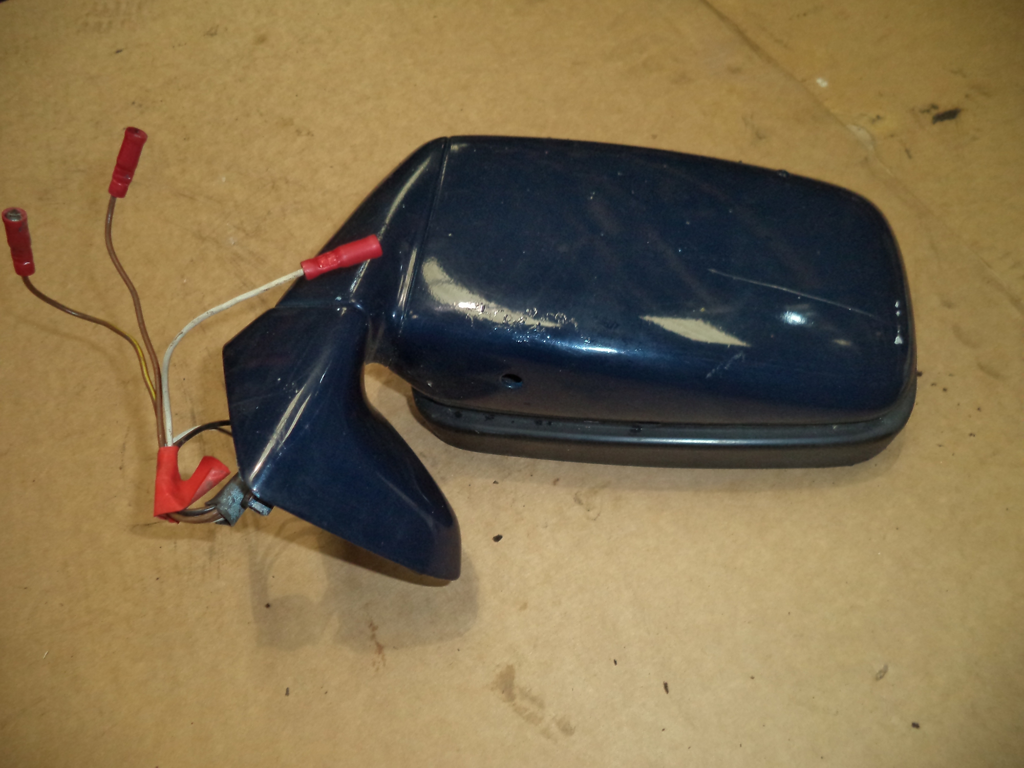 PORSCHE 944 S2 PASSENGER SIDE DOOR MIRROR. 944 S N/S DOOR MIRROR ref kta508