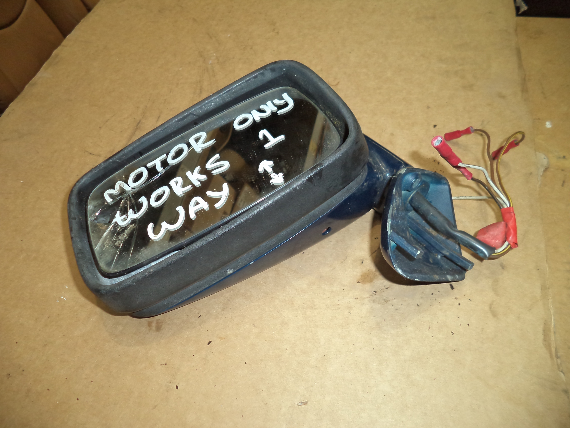 PORSCHE 944 S2 PASSENGER SIDE DOOR MIRROR. 944 S N/S DOOR MIRROR ref kta508