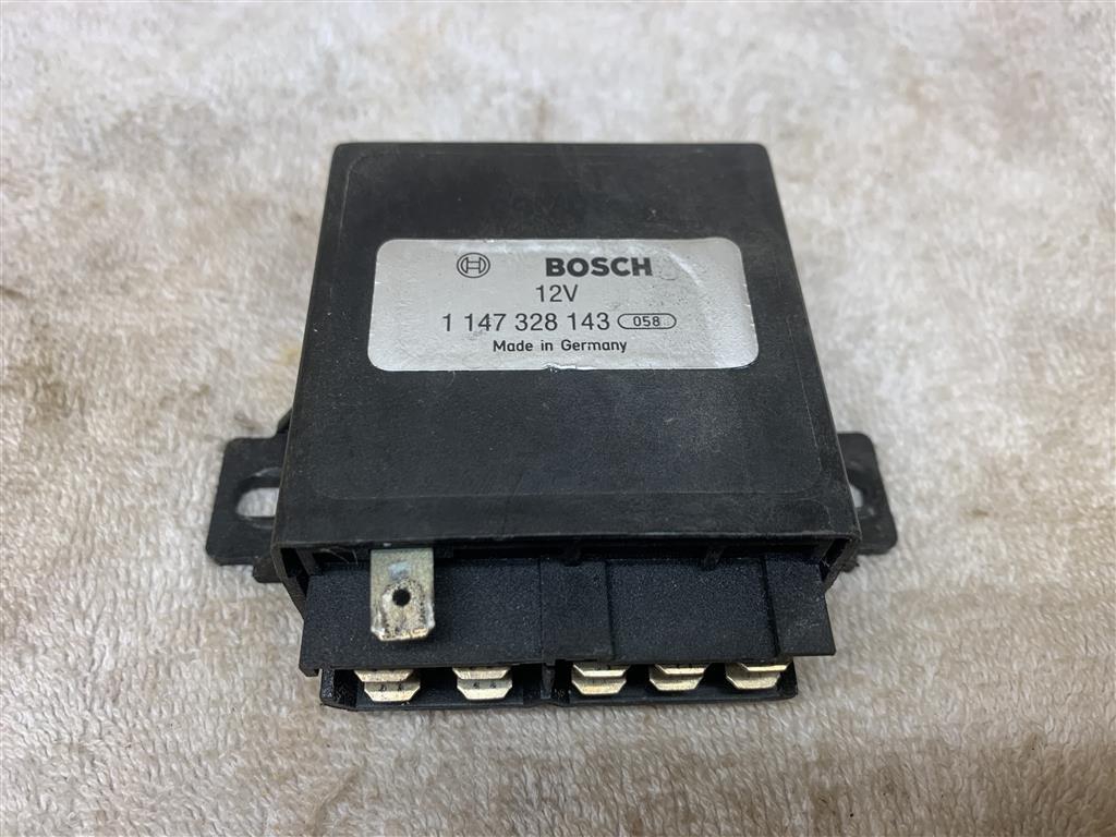 Ferrari 355 Windscreen Wiper Intermittent Relay P/n. 153095 Bosch