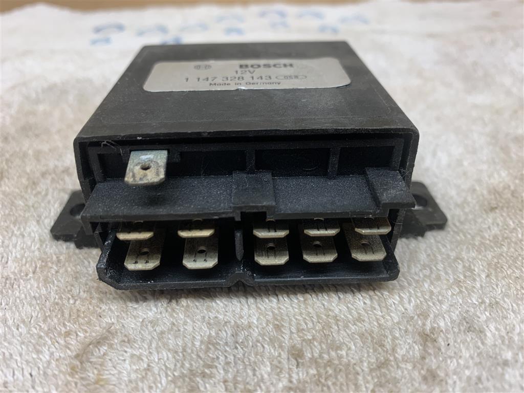 Ferrari 355 Windscreen Wiper Intermittent Relay P/n. 153095 Bosch