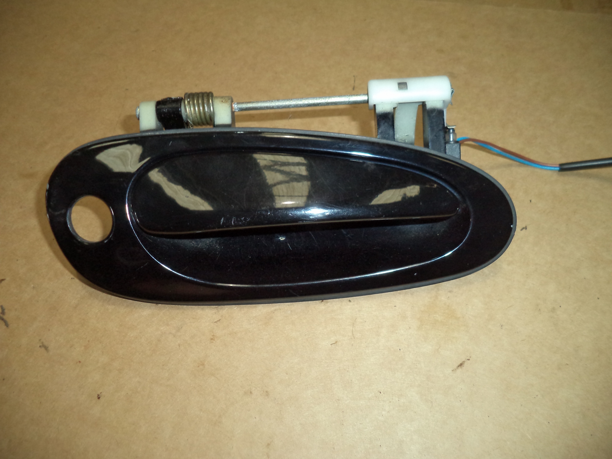 PORSCHE BOXSTER DRIVERS DOOR HANDLE 996 O.S DOOR HANDLE Loc944iom