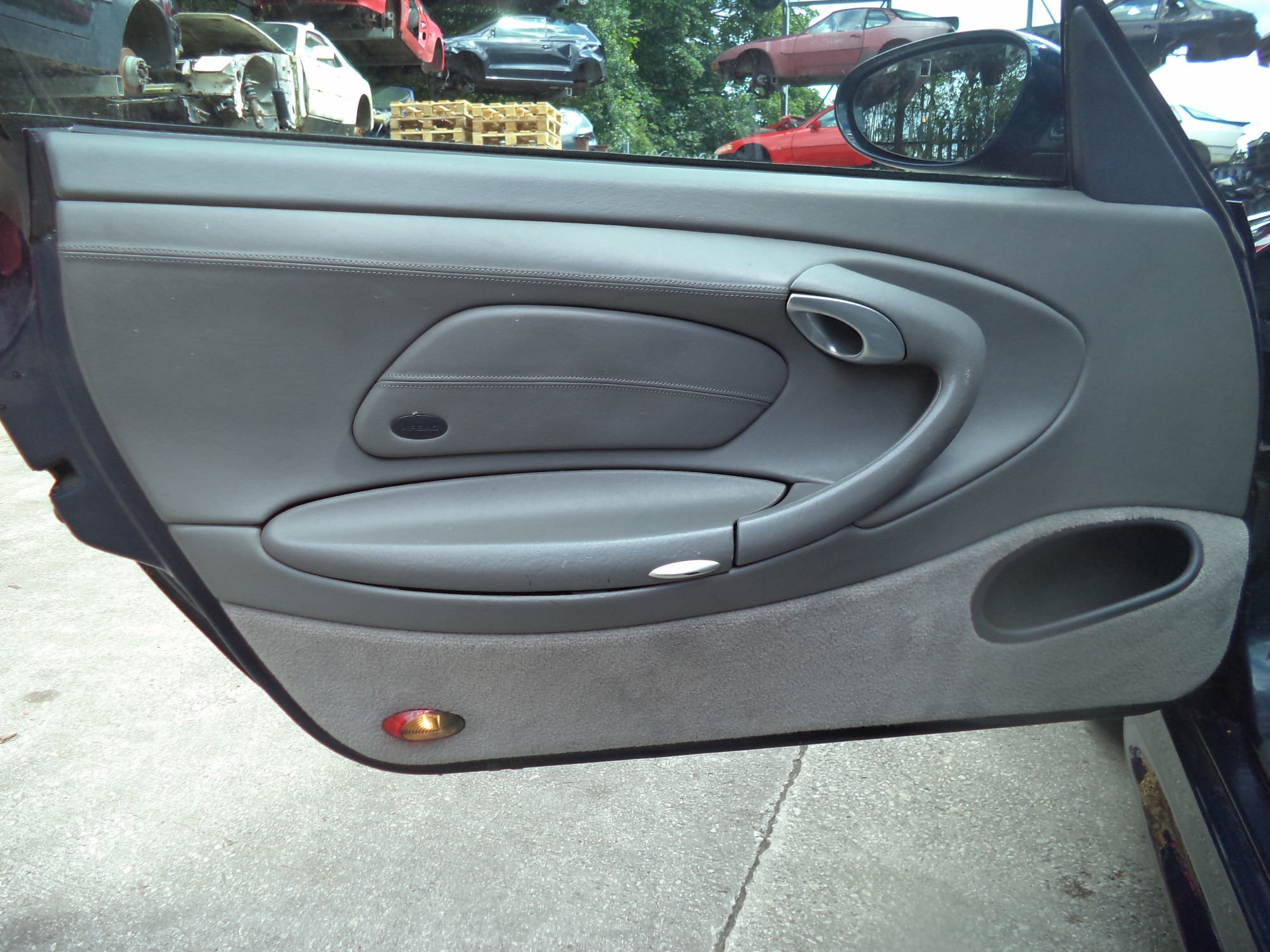 PORSCHE 996 LEATHER DOOR CARDS 996 GREY LEATHER DOOR CARDS T506FUG
