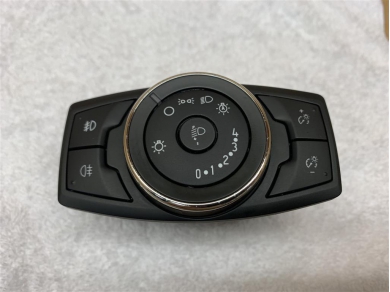 Ford 2016 FORD MUSTANG GT S550 HEADLIGHT SWITCH DG9T-13D061-HDW EURO SPEC