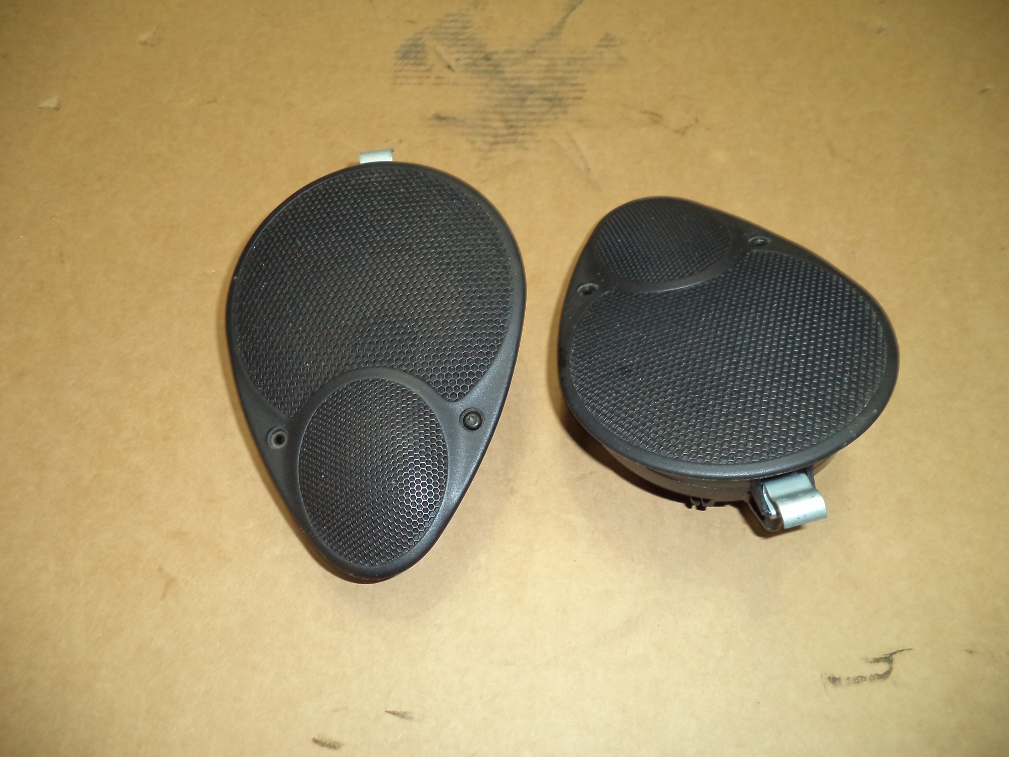 Super_Paulie Rear Speaker Brackets & Grills For Porsche Boxster 986/987 - Black