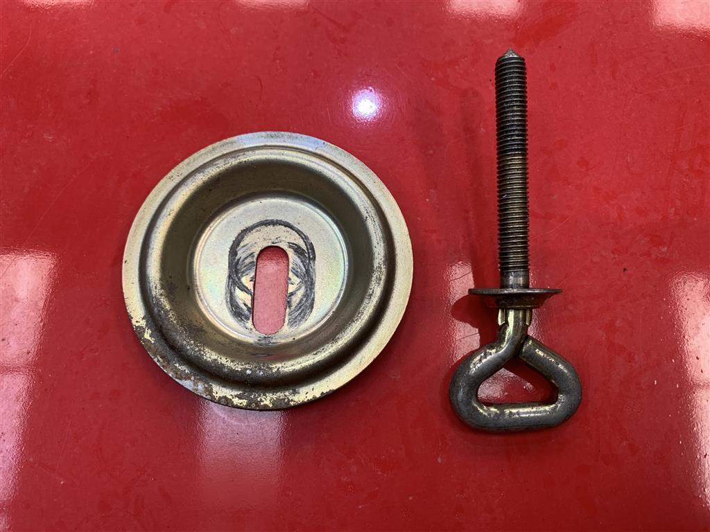 Porsche 944 Spare Wheel Tie Down Bolt & Disc Butterfly Bolt Style MK1