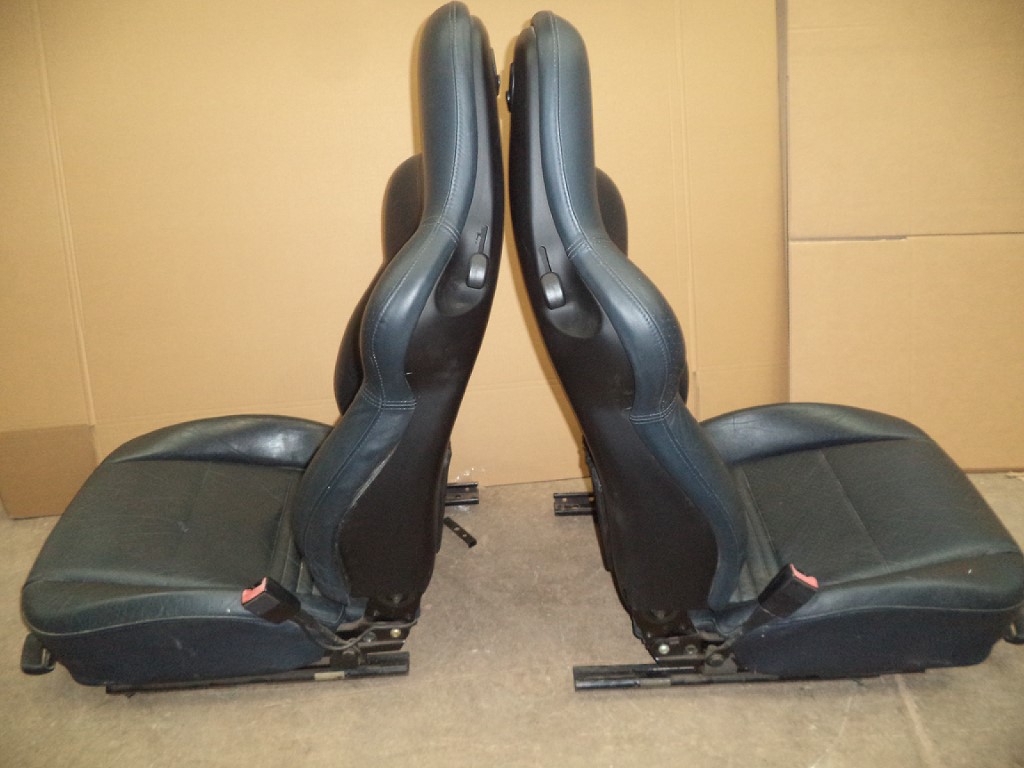 PORSCHE BOXSTER 986 SPORTS SEATS IN METROPOLE BLUE M77 POR (OVER AL