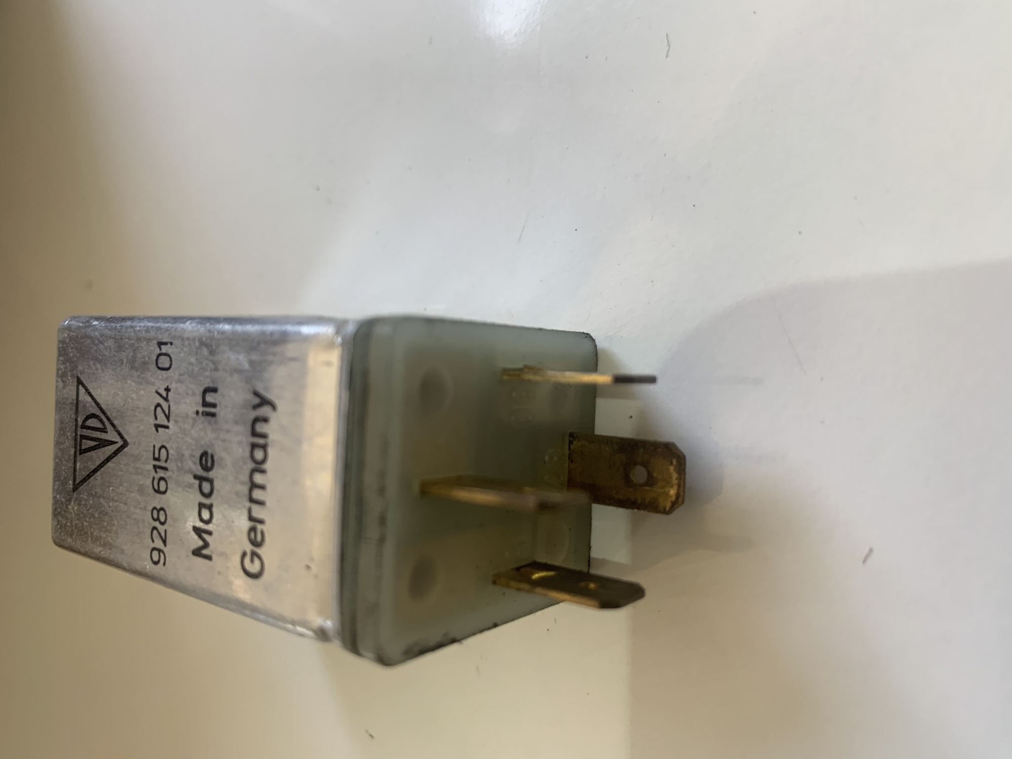 Porsche 911 / 928 / 944 / 968 ABS Anti Lock Brake Relay 92861512401 928