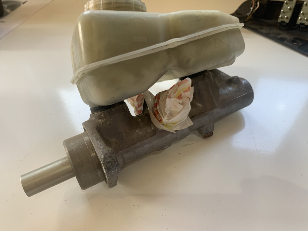 Porsche 944 Brake Master Cylinder BDZ EJJ BRAKE PARTS
