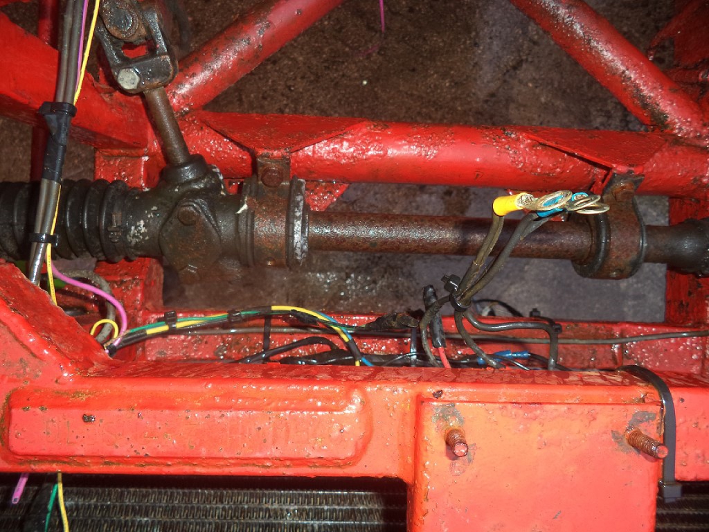 TVR V8 S STEERING RACK V8 S MANUAL STEERING RACK (BLUE CAR) V8 S RACK